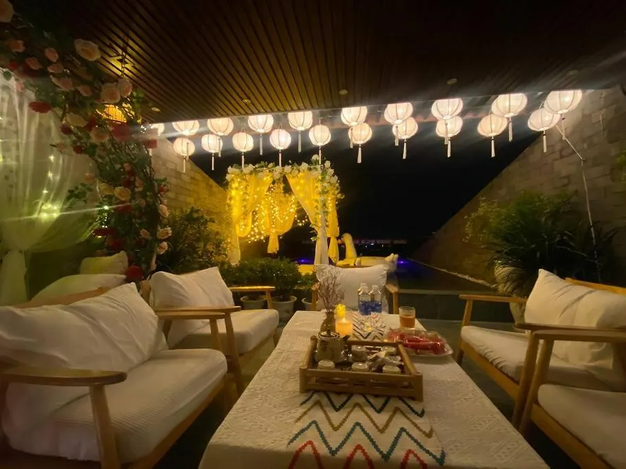 Dakini Villa 8Br- Private Space With Swimming Pool Ac ダナン市 0*,  ベトナム